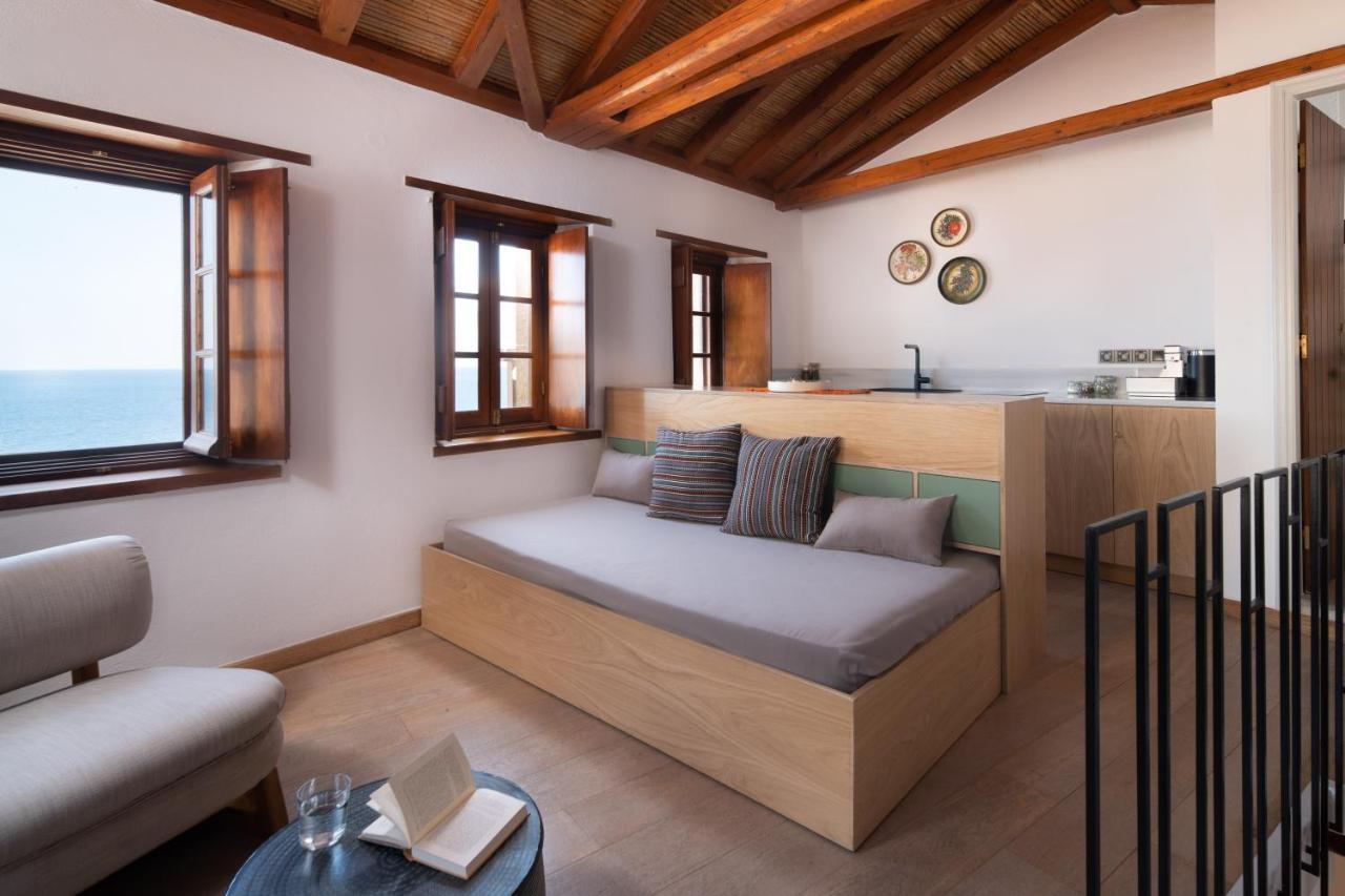 Kalnterimi Guesthouses Monemvasía Zewnętrze zdjęcie